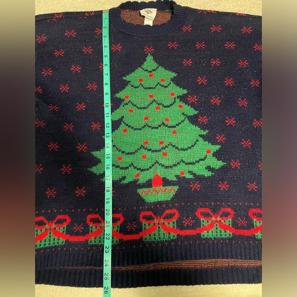 Vintage Nutcracker Christmas Tree Sweater - Picture 9 of 12